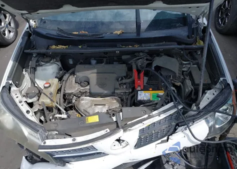 2015 Toyota Rav4 Xle из США, поврежденный, VIN JTMWFREV2FJ039077